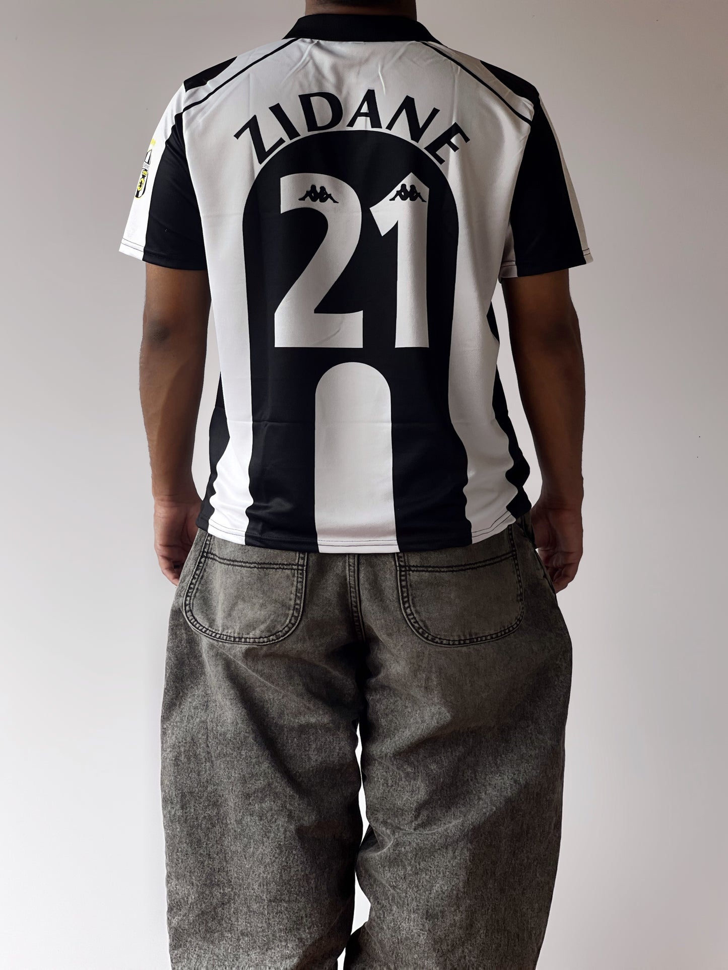 Juventus 97/98 Retro Jersey