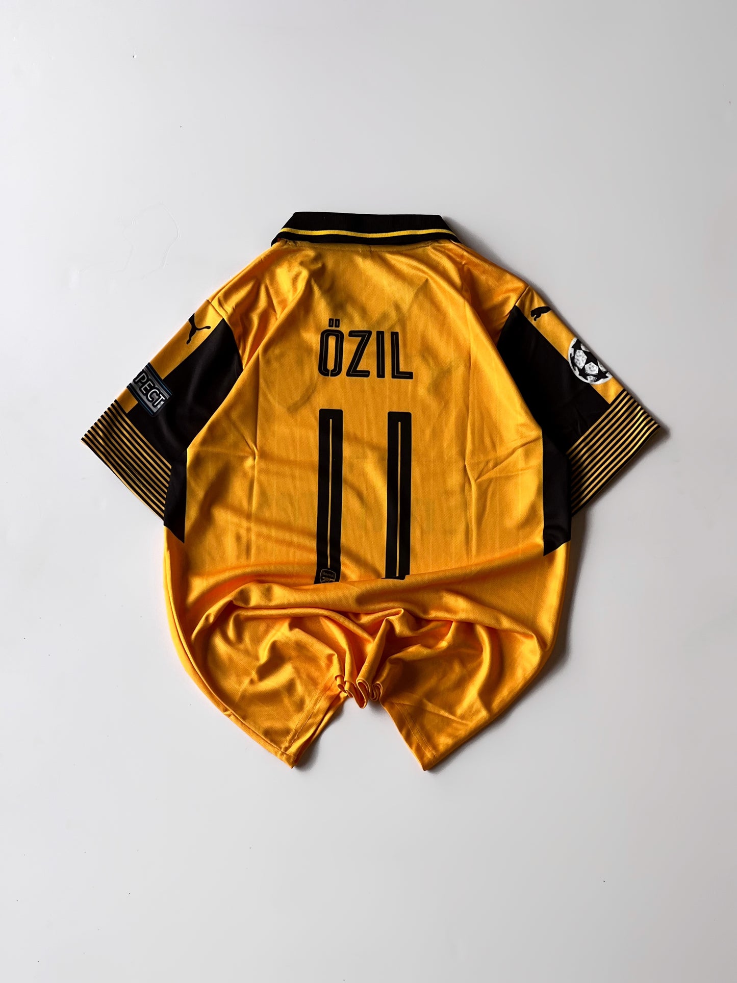 Arsenal 2020/21 Away Jersey - Ozil #11 - Men’s Football Shirt