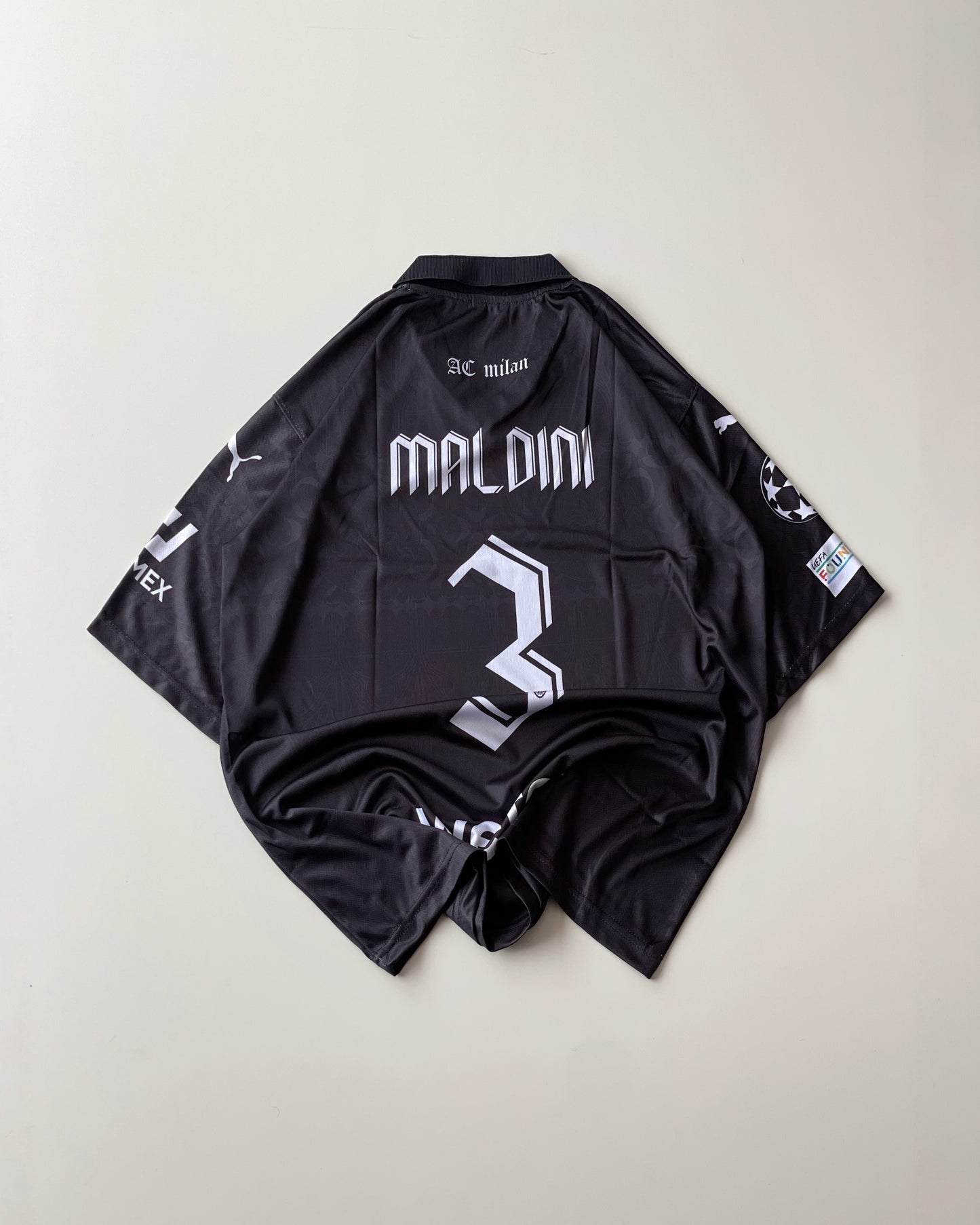 AC MILAN MALDINI RETRO BLACK KIT (oversized)