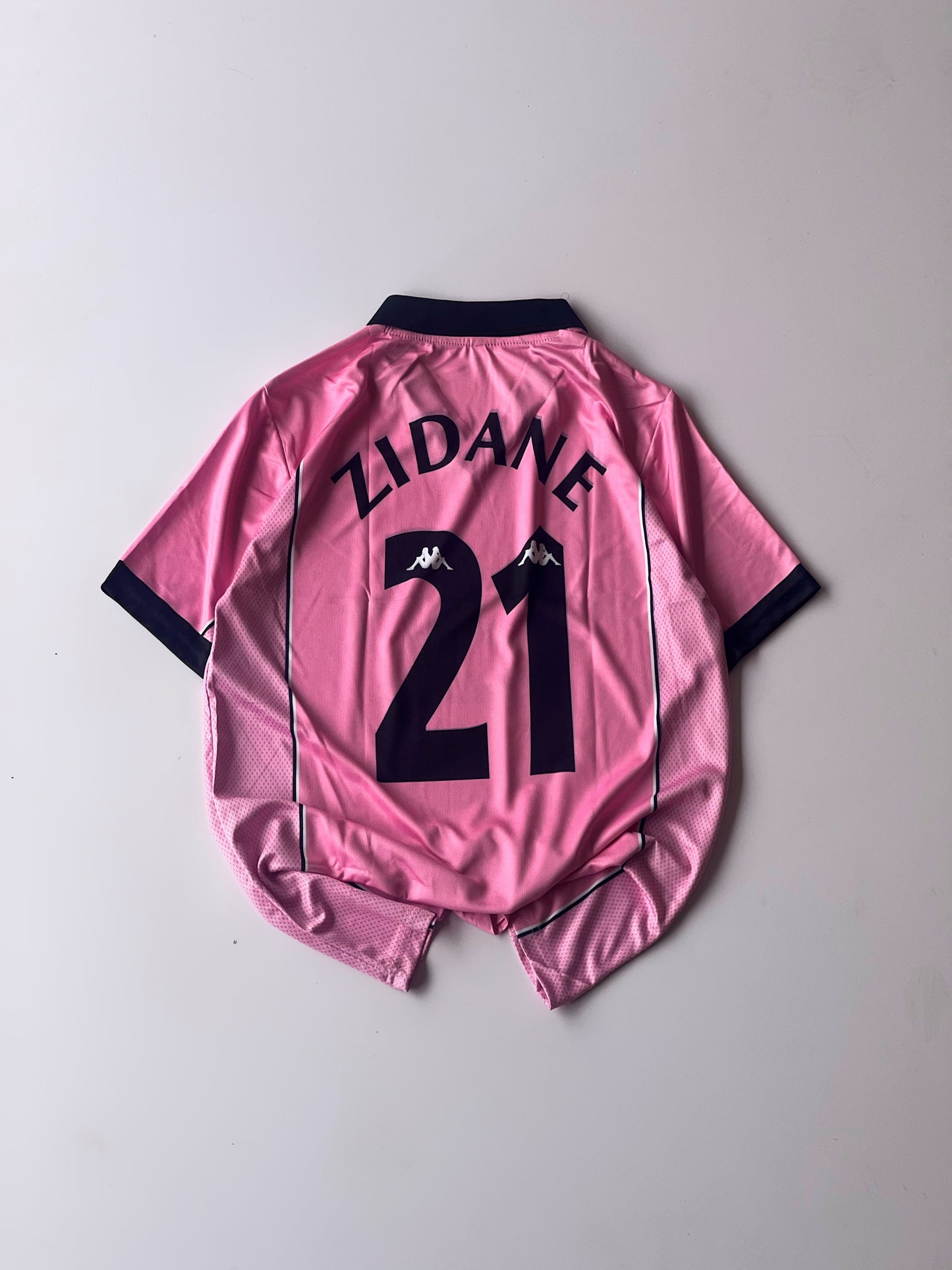 Juventus Pink Retro Jersey