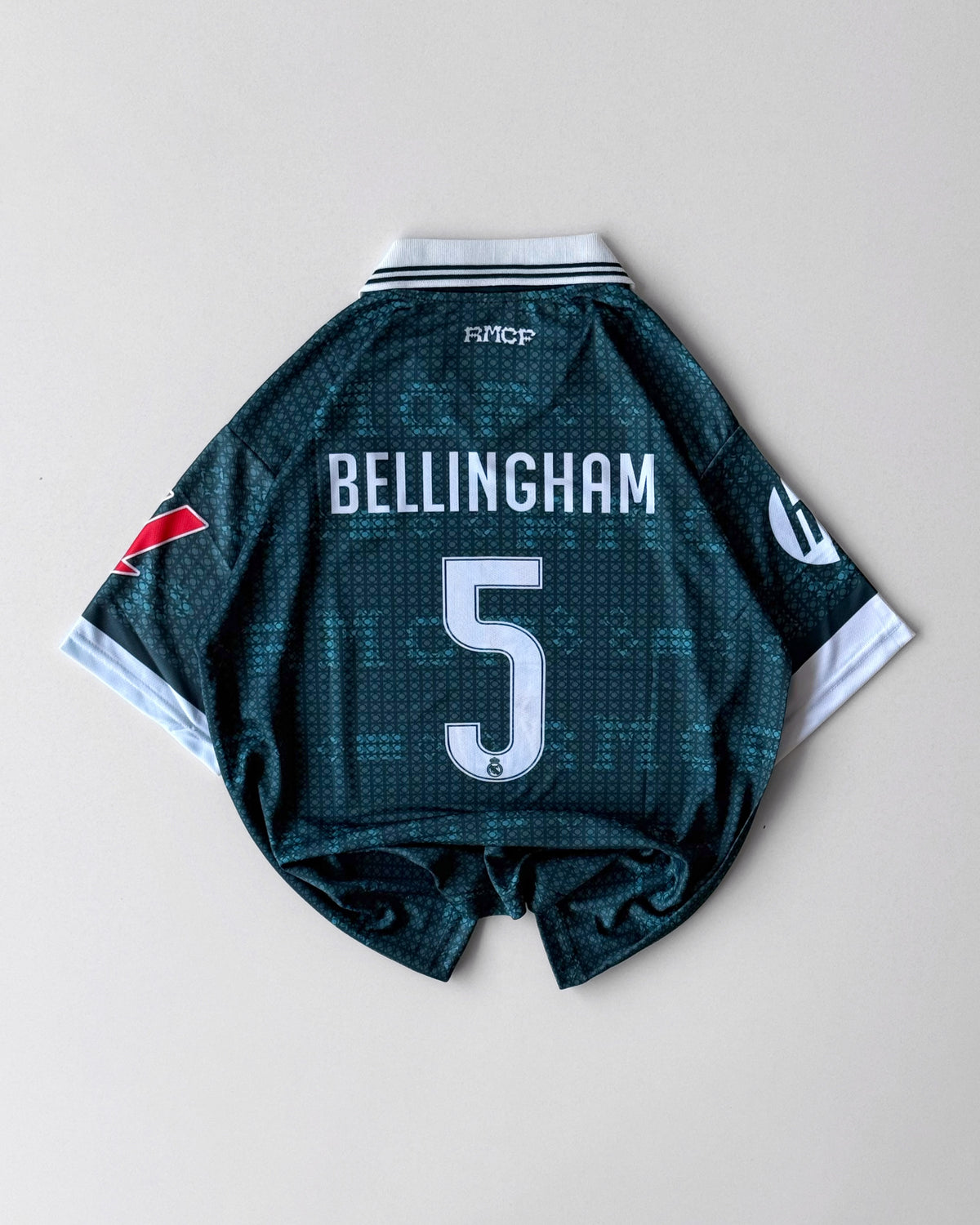 REAL MADRID BELLINGHAM 2026/27 AWAY KIT COLLAR for street wear