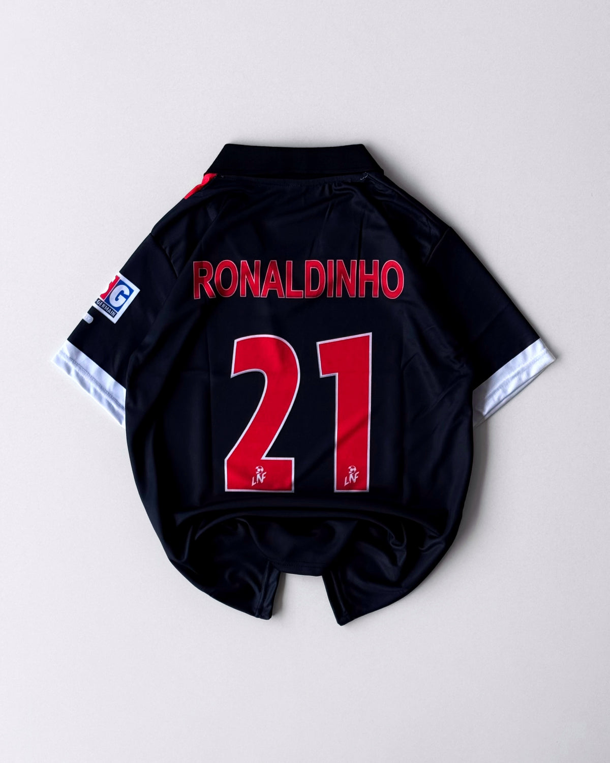 PSG RONALDINHO RETRO AWAY BLACK KIT
