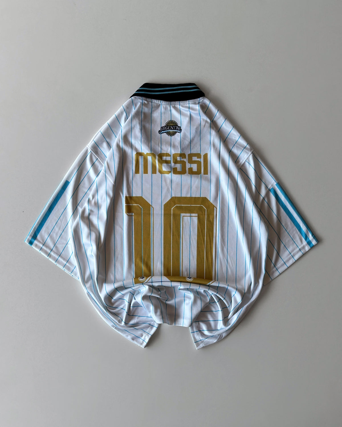 VINTAGE-STYLE ARGENTINA JERSEY – MESSI 10