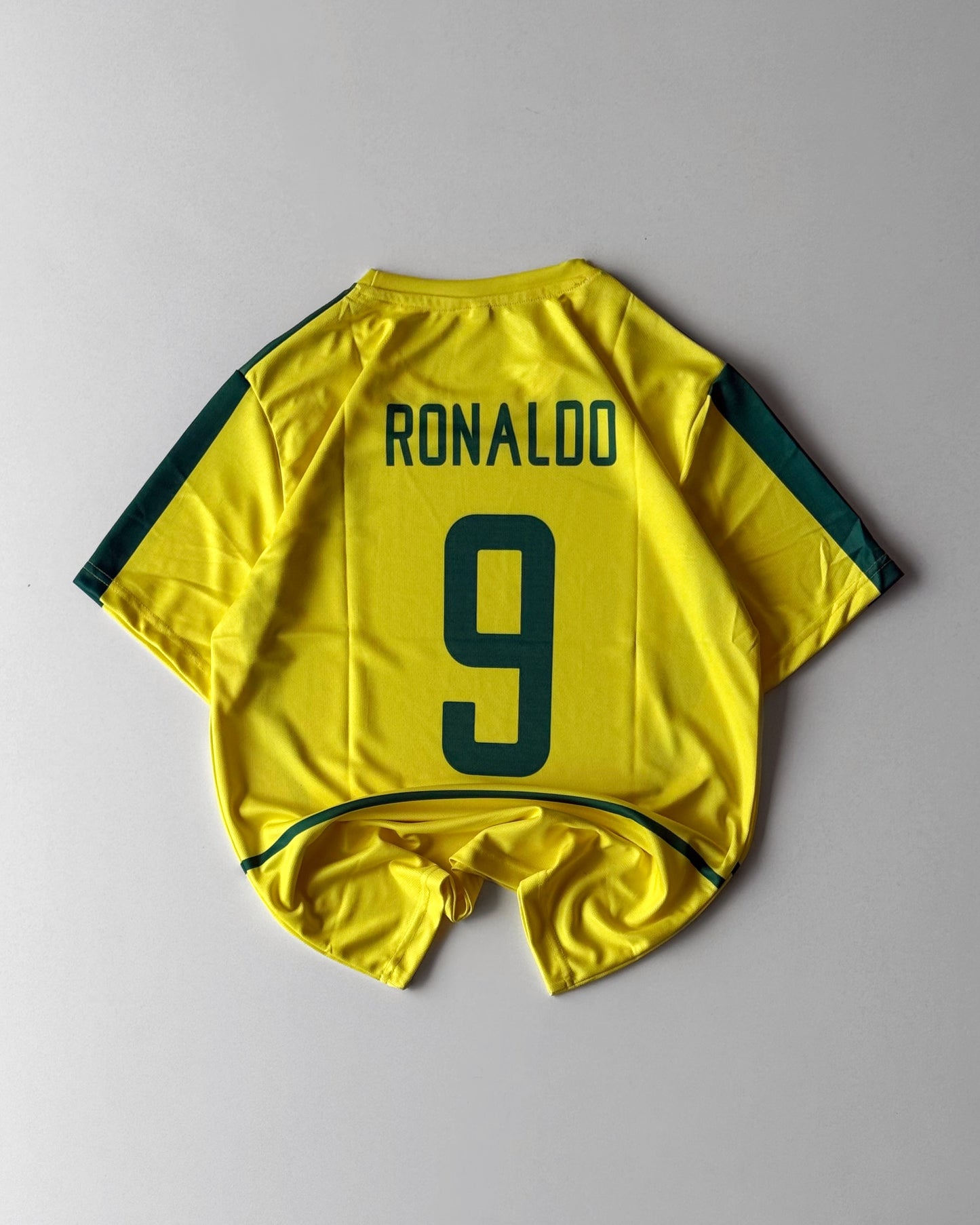 BRAZIL RONALDO RETRO HOME KIT