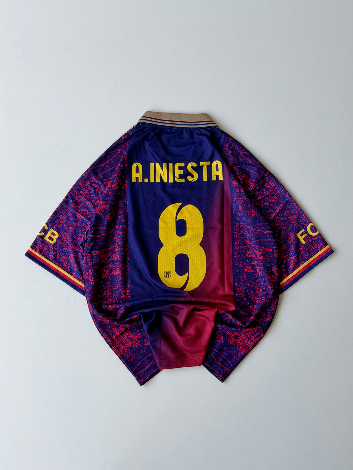 BARCELONA A.INIESTA RETRO SPECIAL EDITION KIT oversized