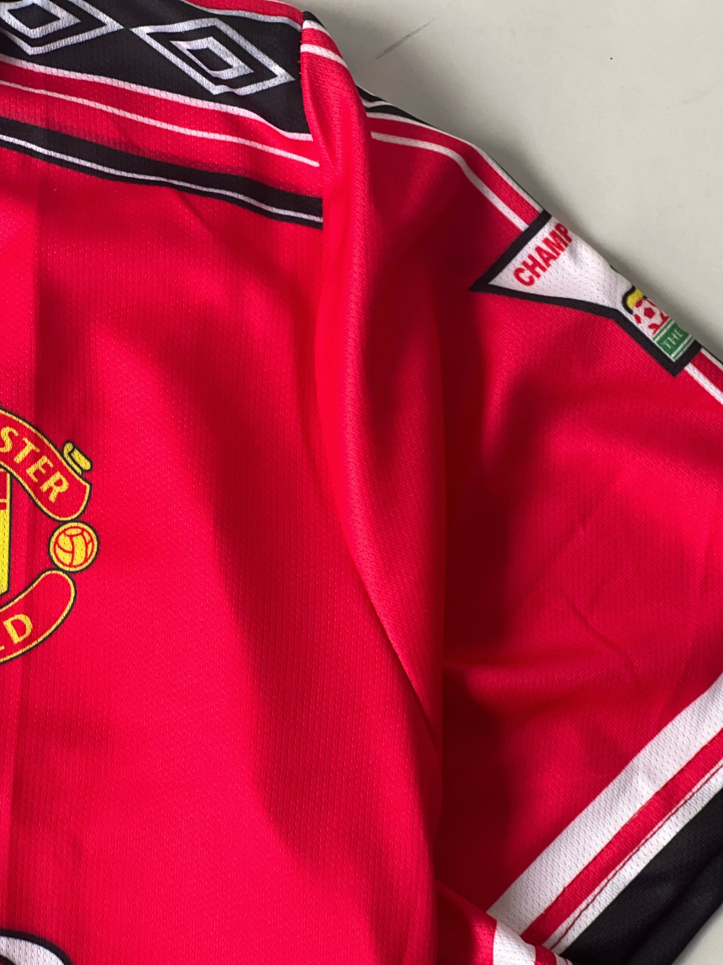 Manchester United 1998-99 Home Jersey