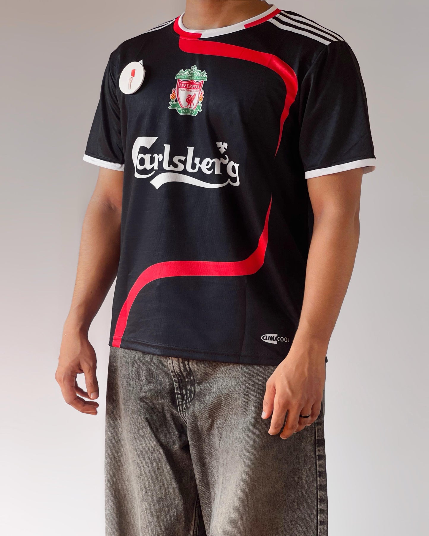 Liverpool Retro Gerrard Jersey - Iconic #8