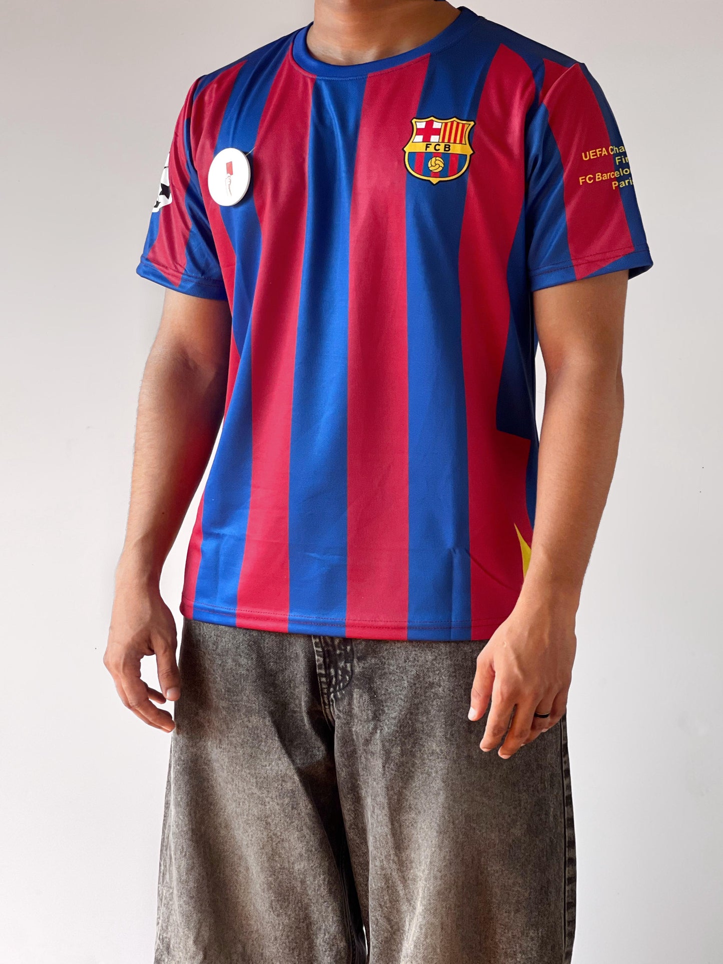 RONALDINHO BARCA HOME RETRO JERSEY