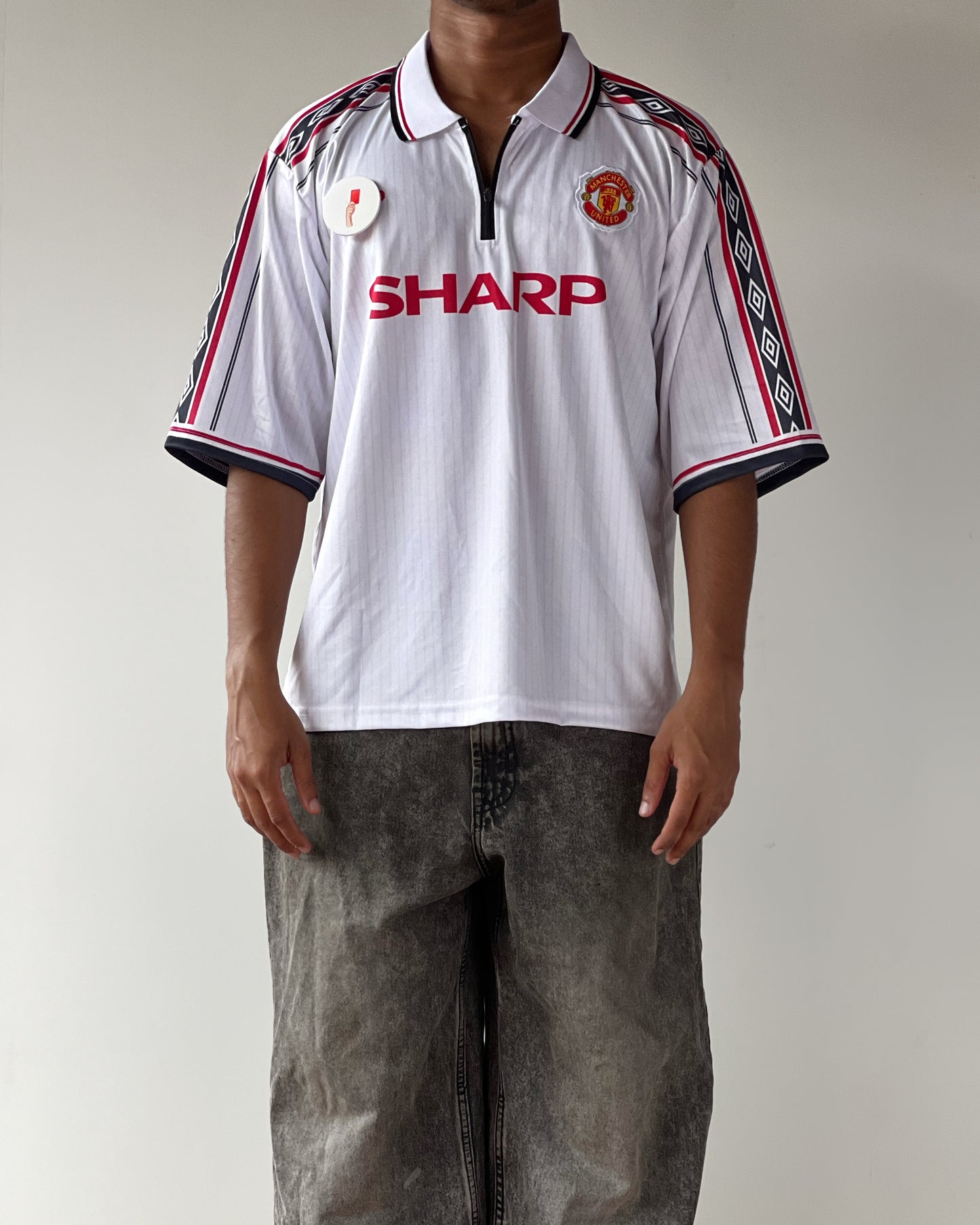 MANCHESTER UNITED BECKHAM RETRO WHITE (Embroidery)