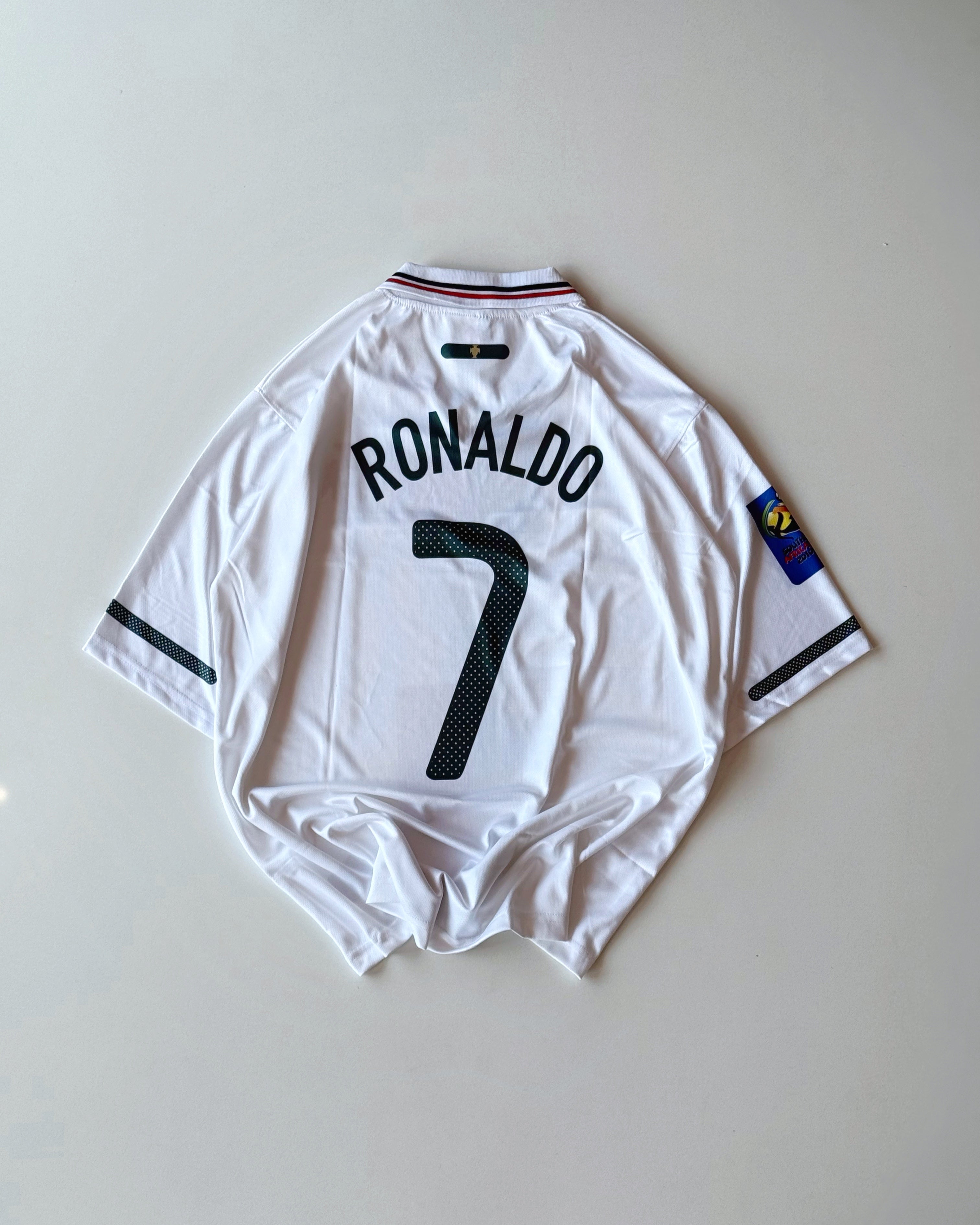 CR7 PORTUGAL RETRO AWAY WHITE KIT (oversized)