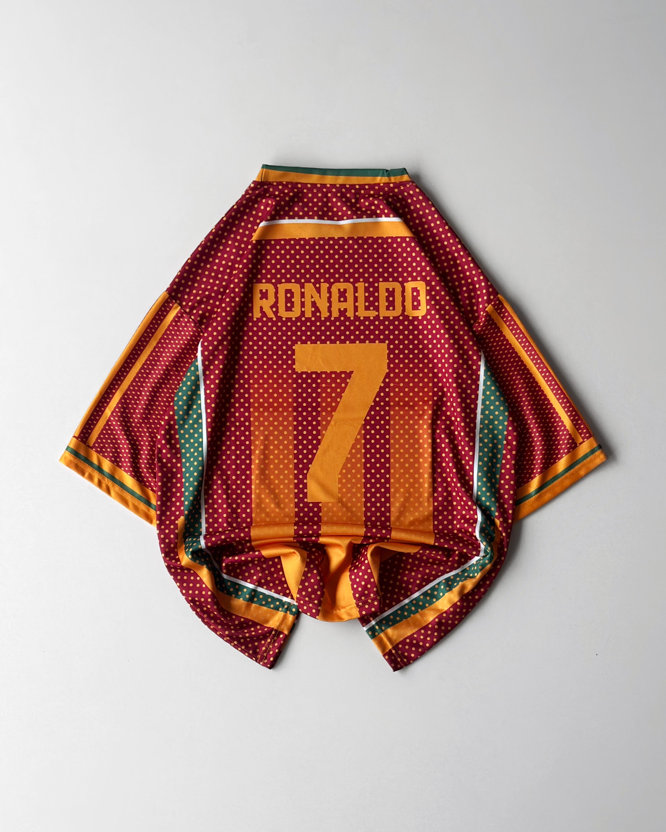 RONALDO PORTUGAL RETRO KIT (oversized)
