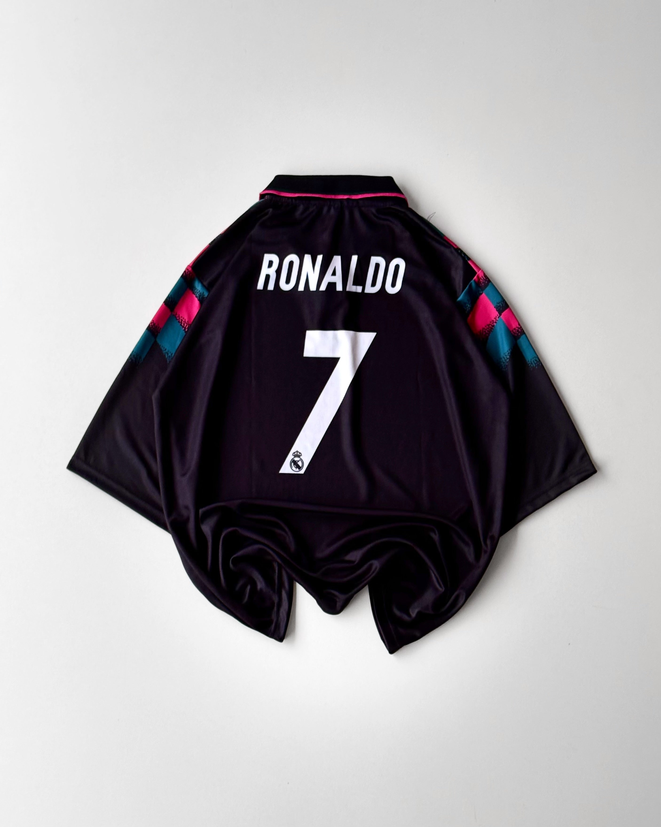 REAL MADRID RONALDO SPECIAL EDITION BLACK