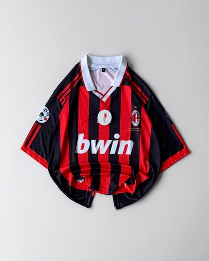AC MILAN BECKHAM RETRO HOME KIT #32 (Oversized)