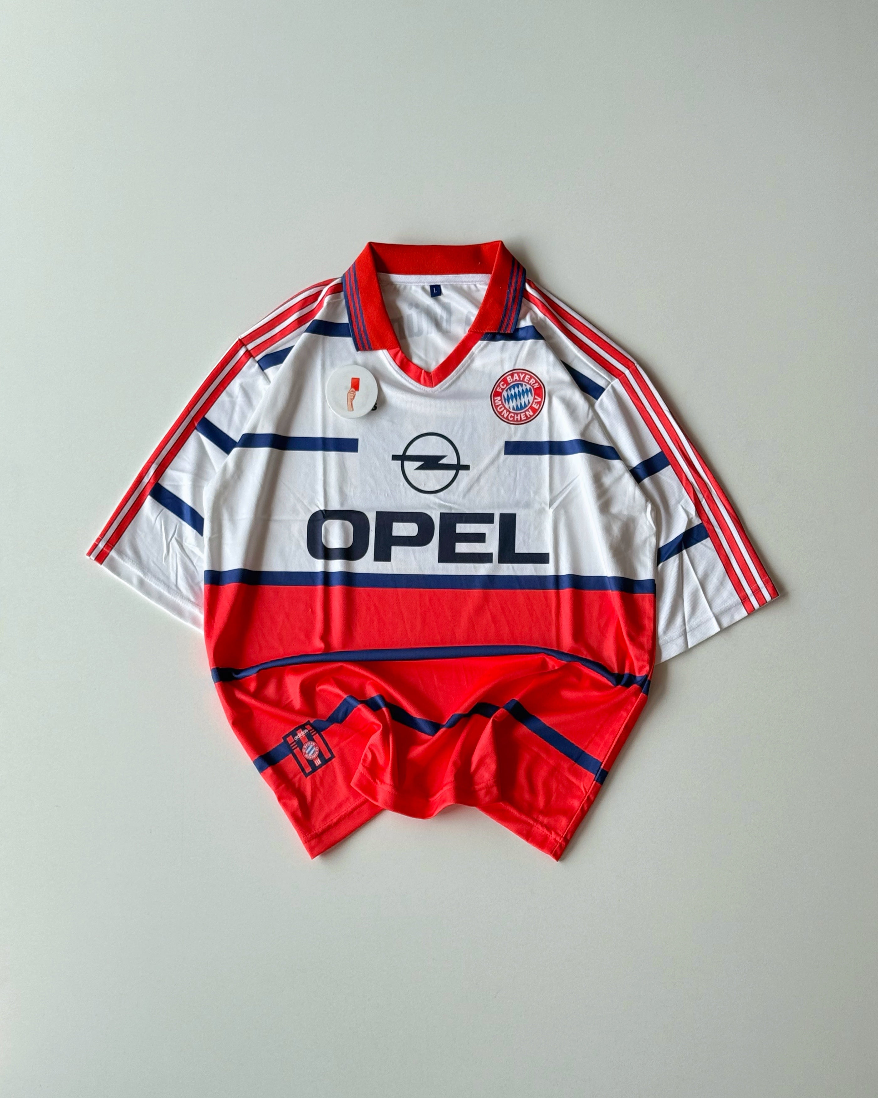 BAYERN MUNICH MATTHAUS RETRO AWAY KIT OPEL (Oversized)