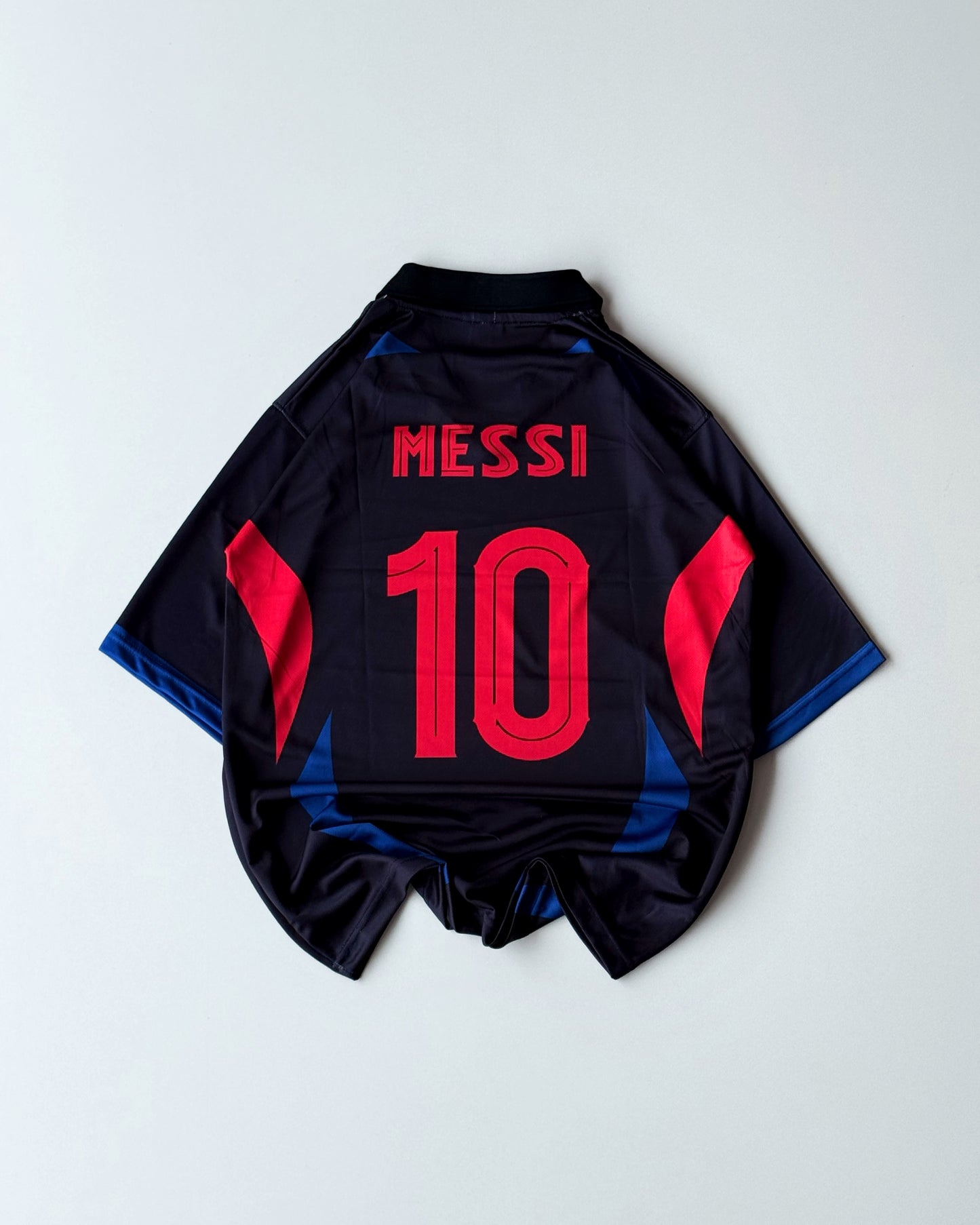 MESSI BARCELONA RETRO SPECIAL EDITION BLACK (oversized)