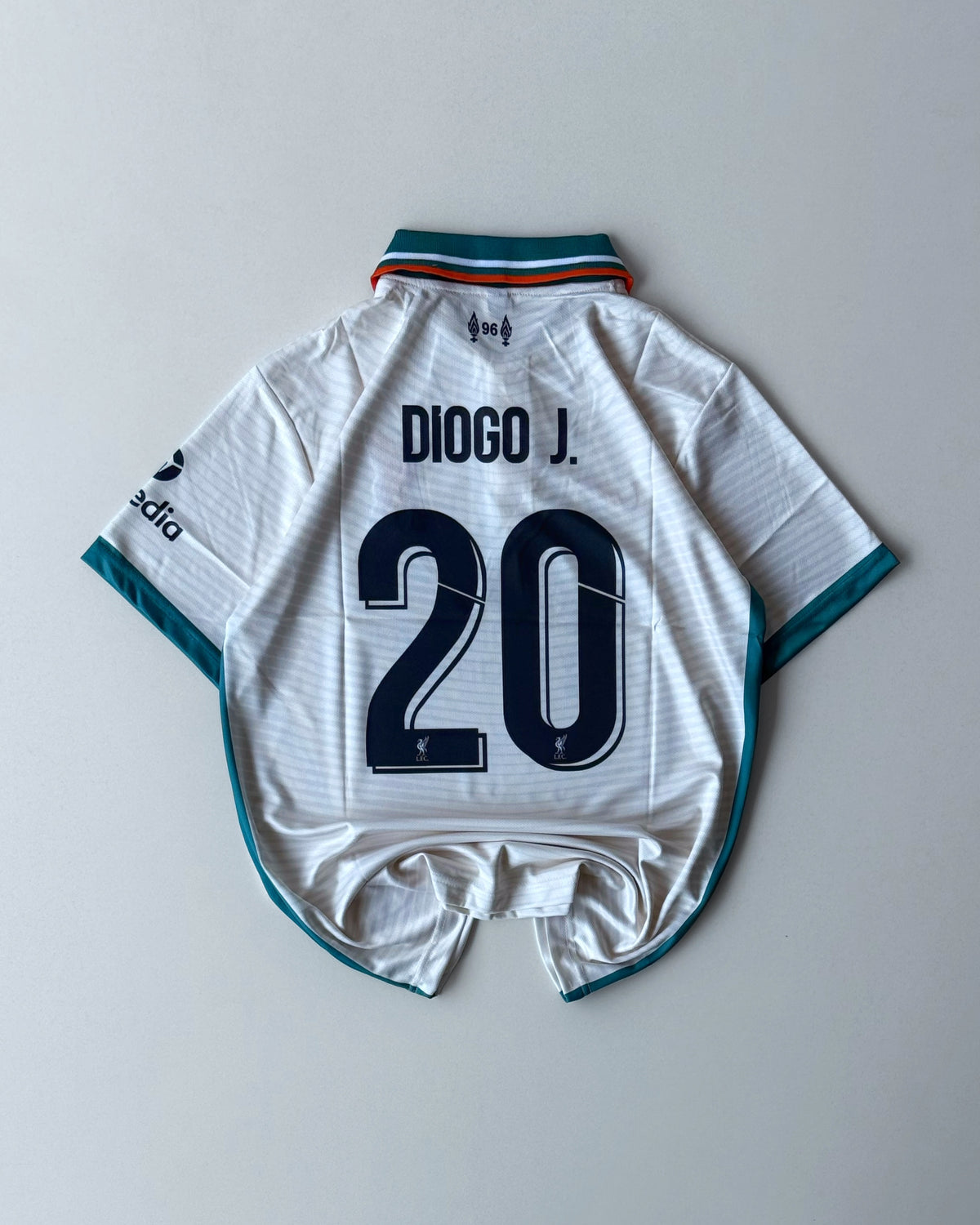 LIVERPOOL DIOGO JOTA RETRO AWAY KIT embroidery