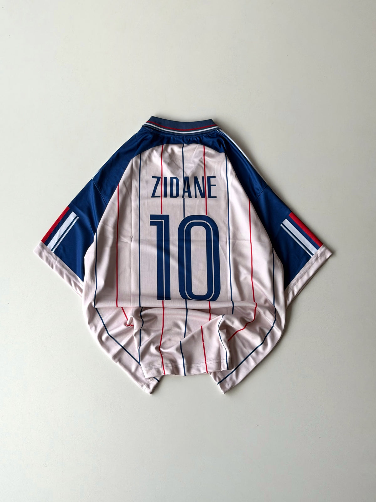 FRANCE ZIDANE RETRO SPECIAL EDITION KIT oversized