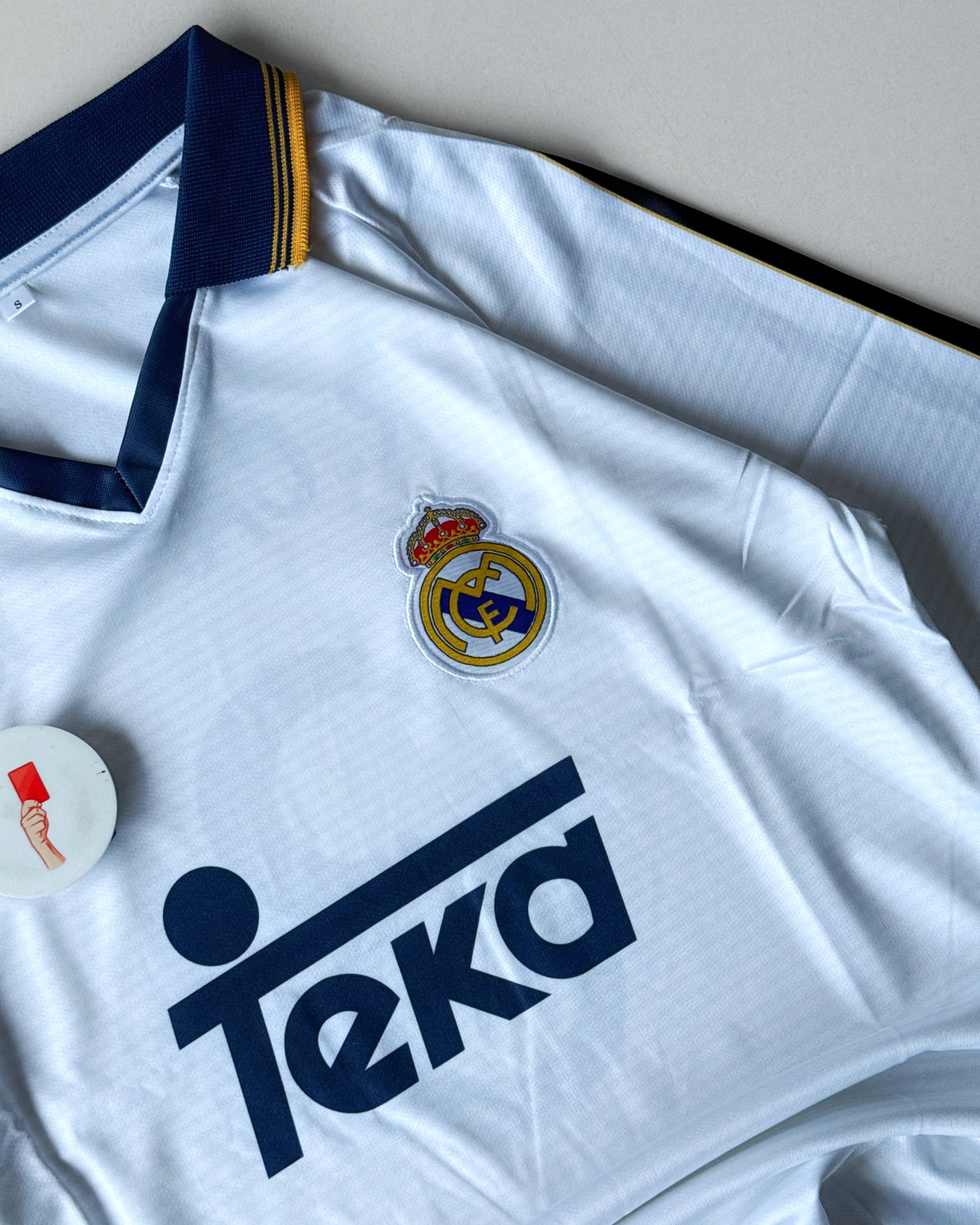 REAL MADRID CARLOS RETRO HOME KIT TEKA 3 oveesized embroidery