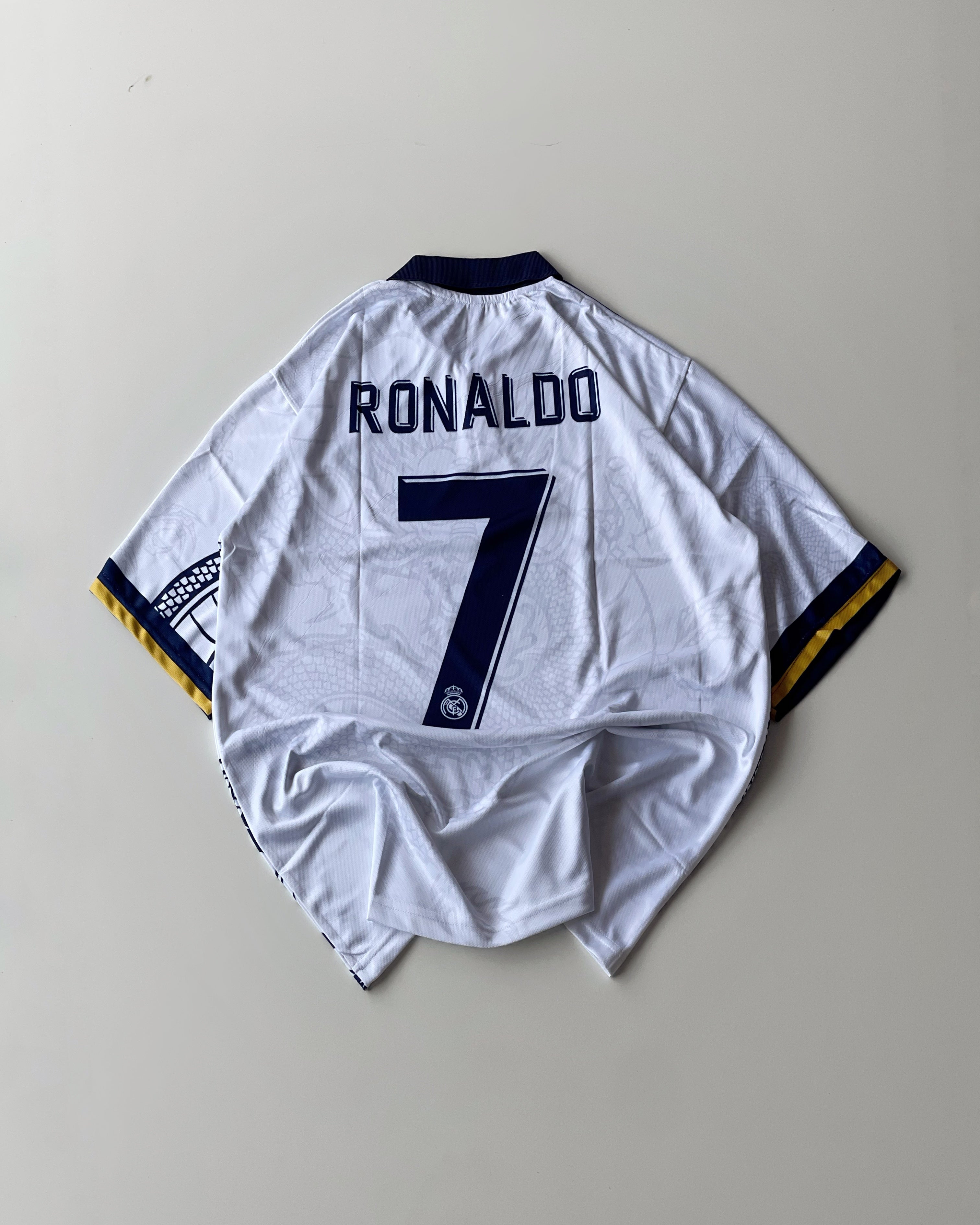 REAL MADRID RONALDO DRAGON FAN EDITION (oversized)