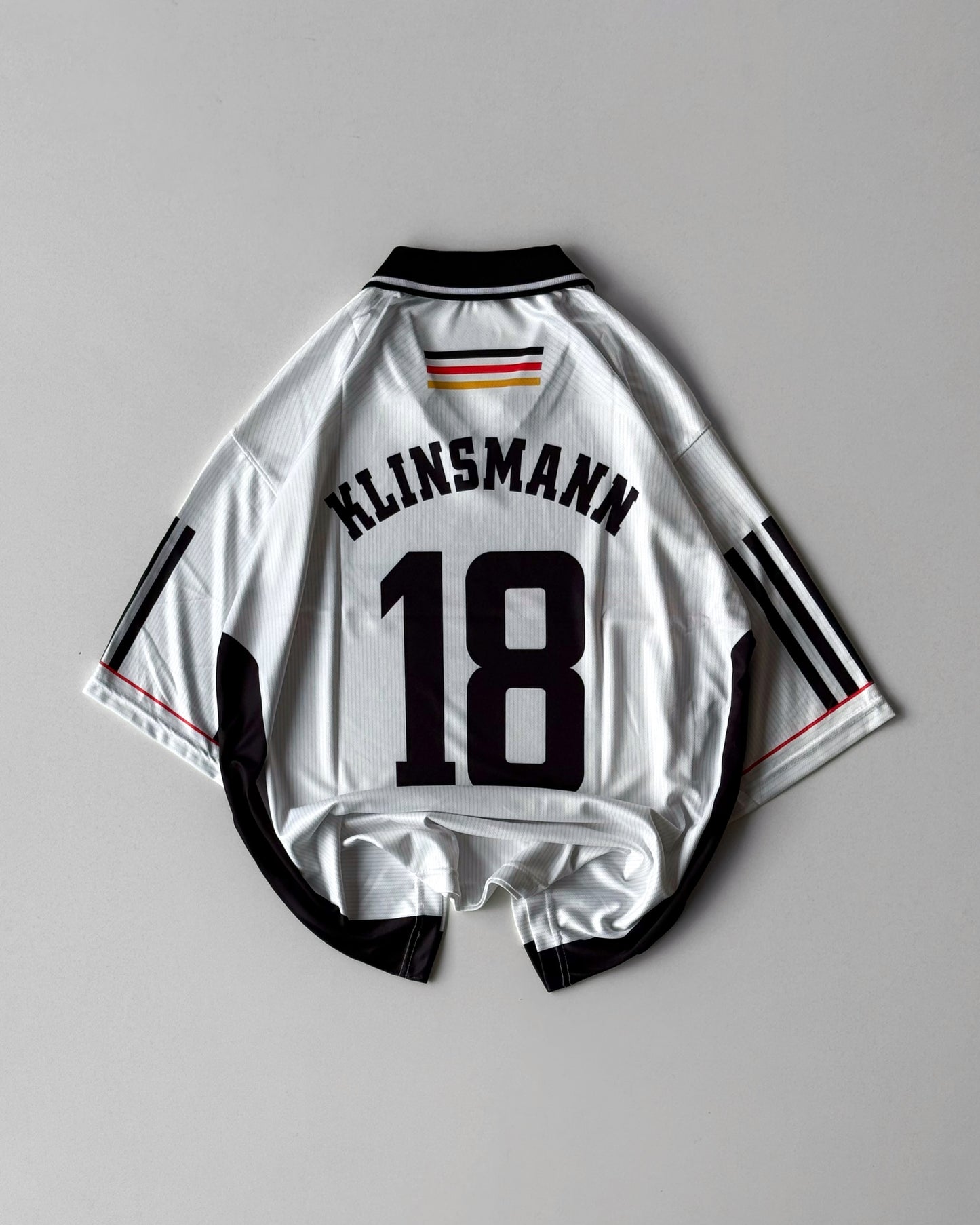 GERMANY KLINSMANN RETRO HOME KIT (oversized )