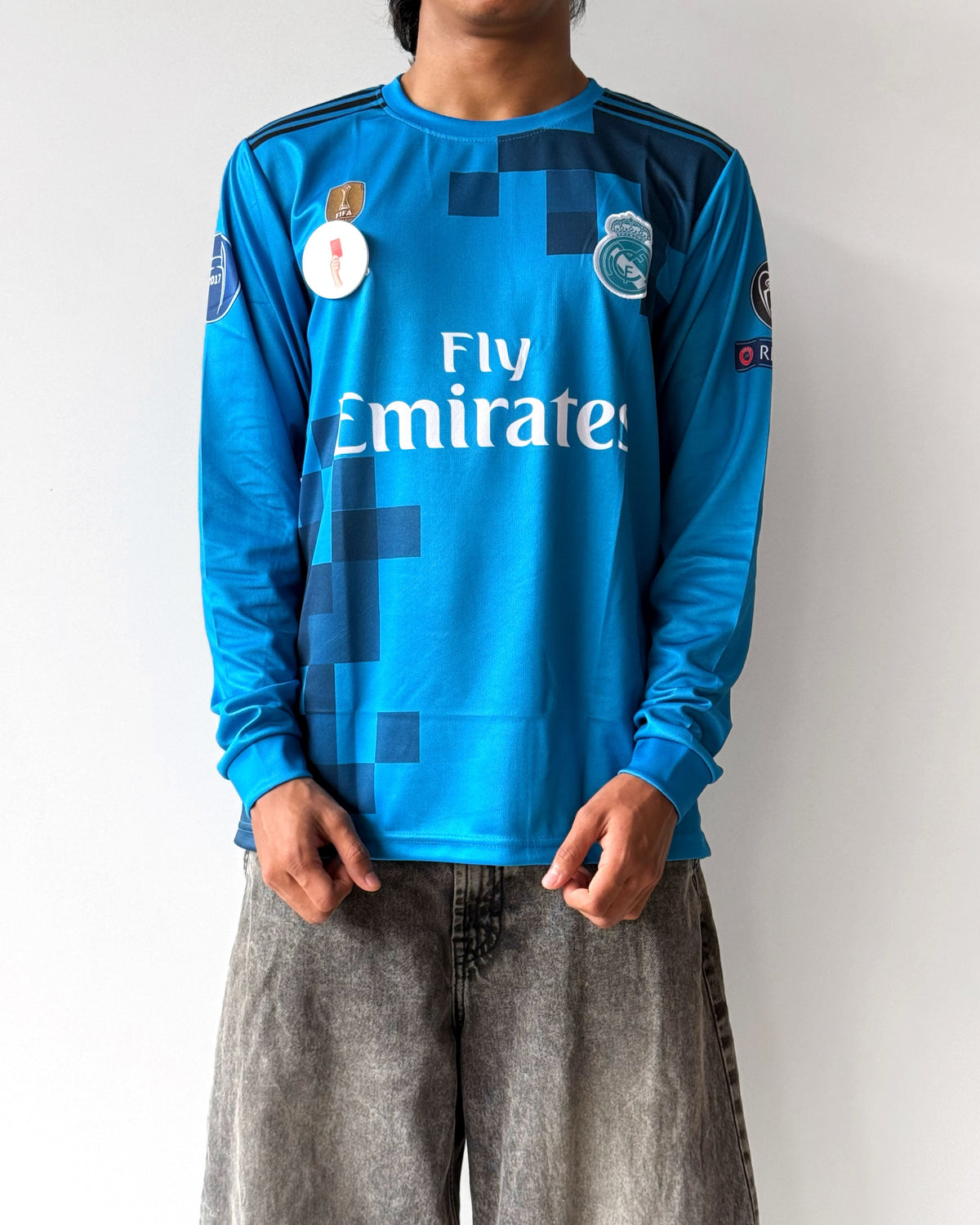 REAL MADRID RONALDO 2017/18 THIRD KIT Fullsleeve embroidery