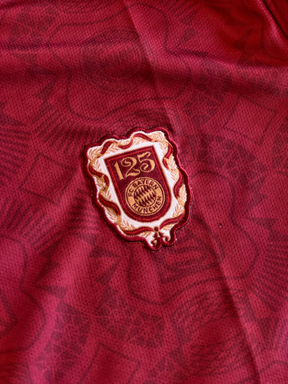 Bayern Munich 125th Anniversary Jersey - Iconic Design
(Embroidery)