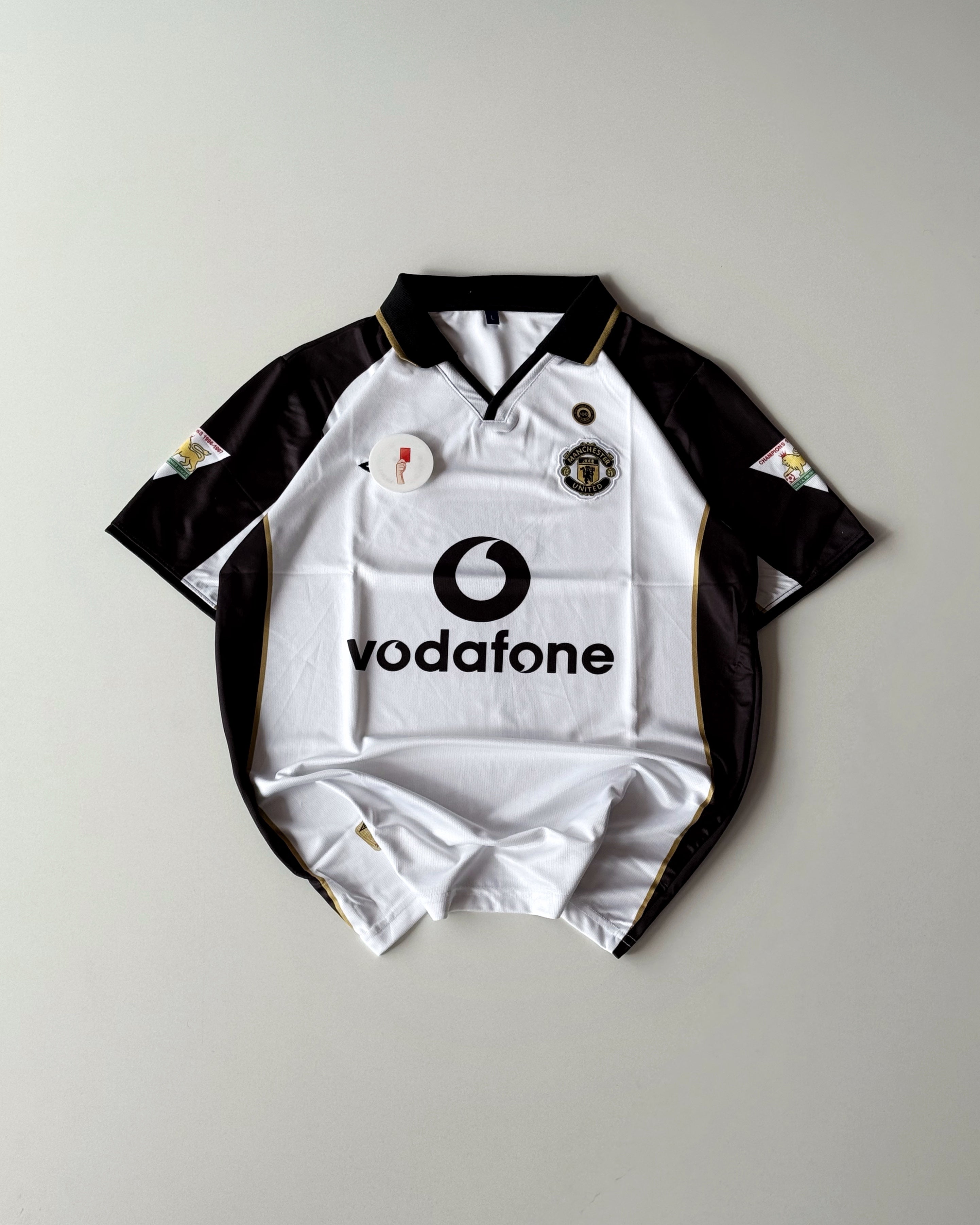 MAN UNITED BECKHAM VIDAFONE RETRO KIT (embroidery)