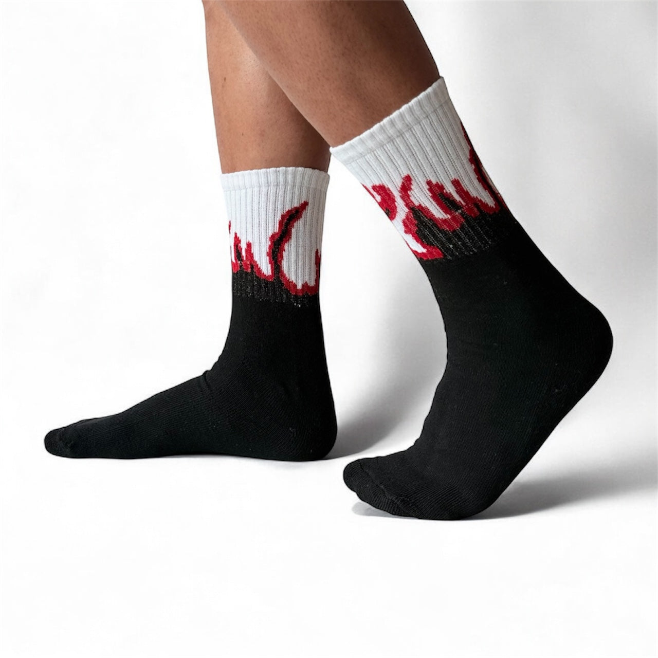 SOCKS FLAME BLACK/WHITE – REDCARD