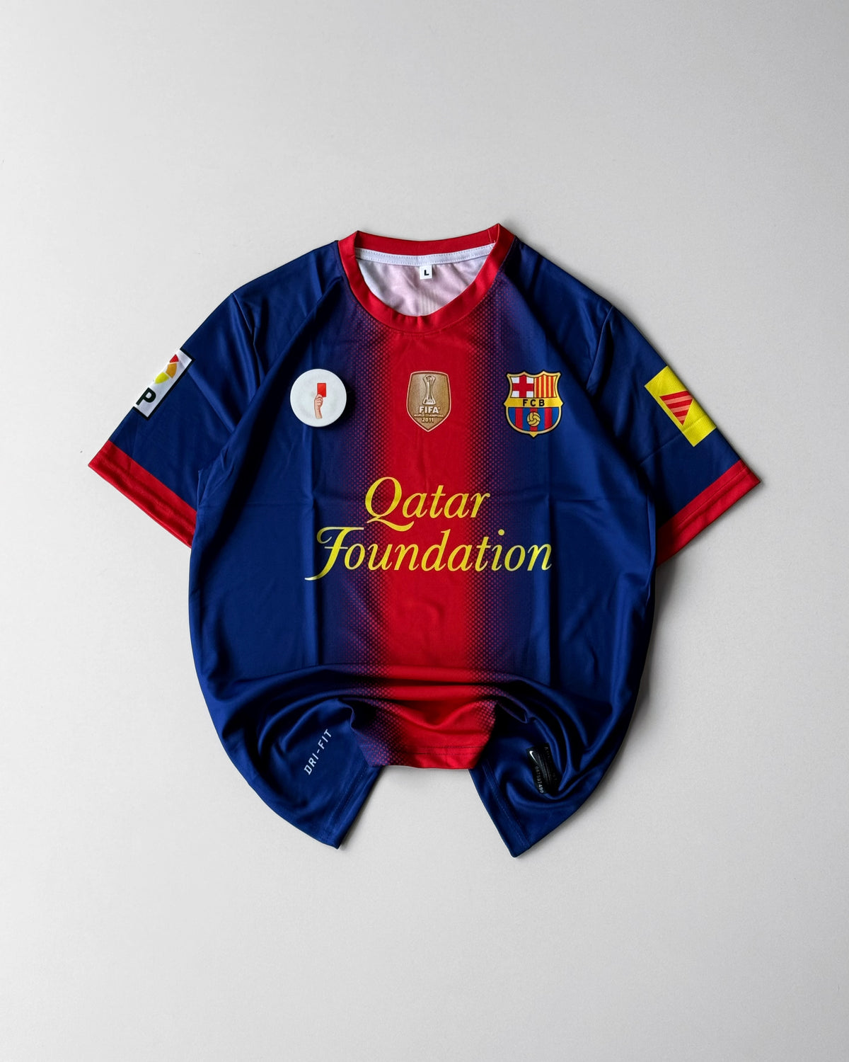 BARCELONA XAVI RETRO HOME EDITION