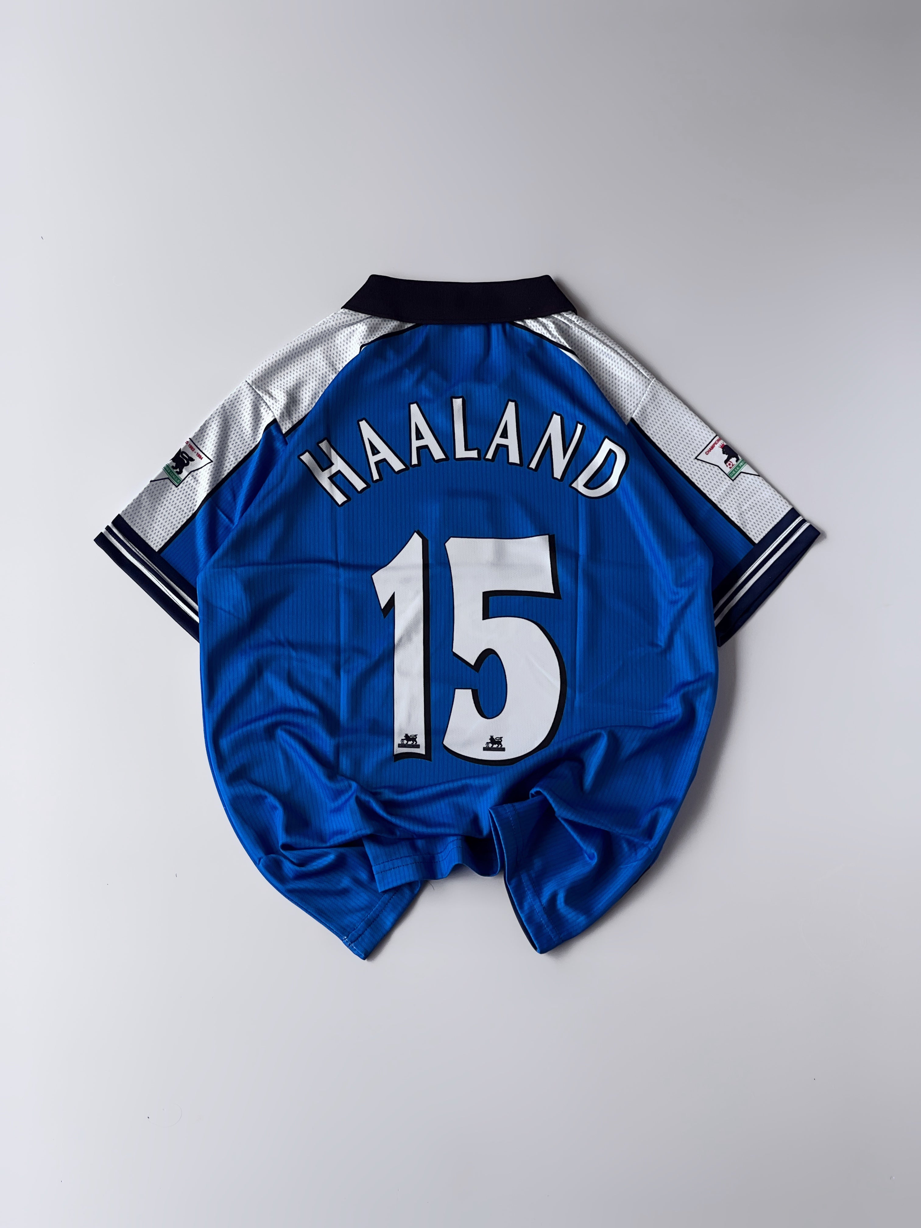 MANCHESTER CITY HAALAND RETRO JERSEY  - ICONIC #15