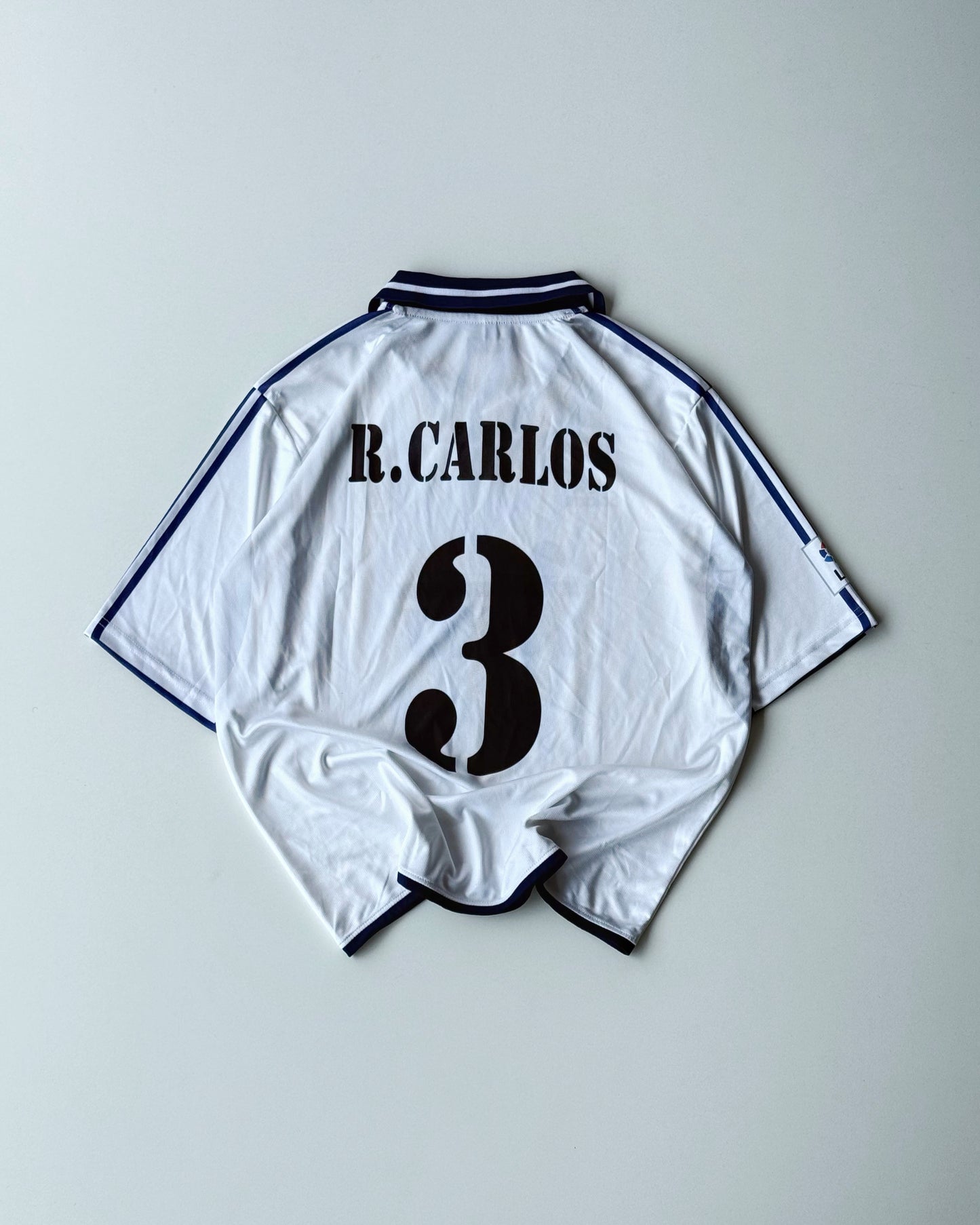REAL MADRID ROBERTO CARLOS RETRO HOME EDITION (oversized)