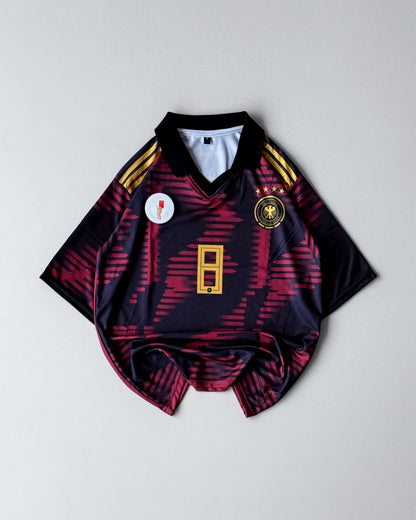 TONI KROOS GERMANY RETRO AWAY KIT (Oversized)