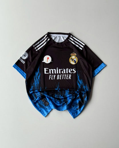 REAL MADRID PLAIN BACK SPECIAL KIT