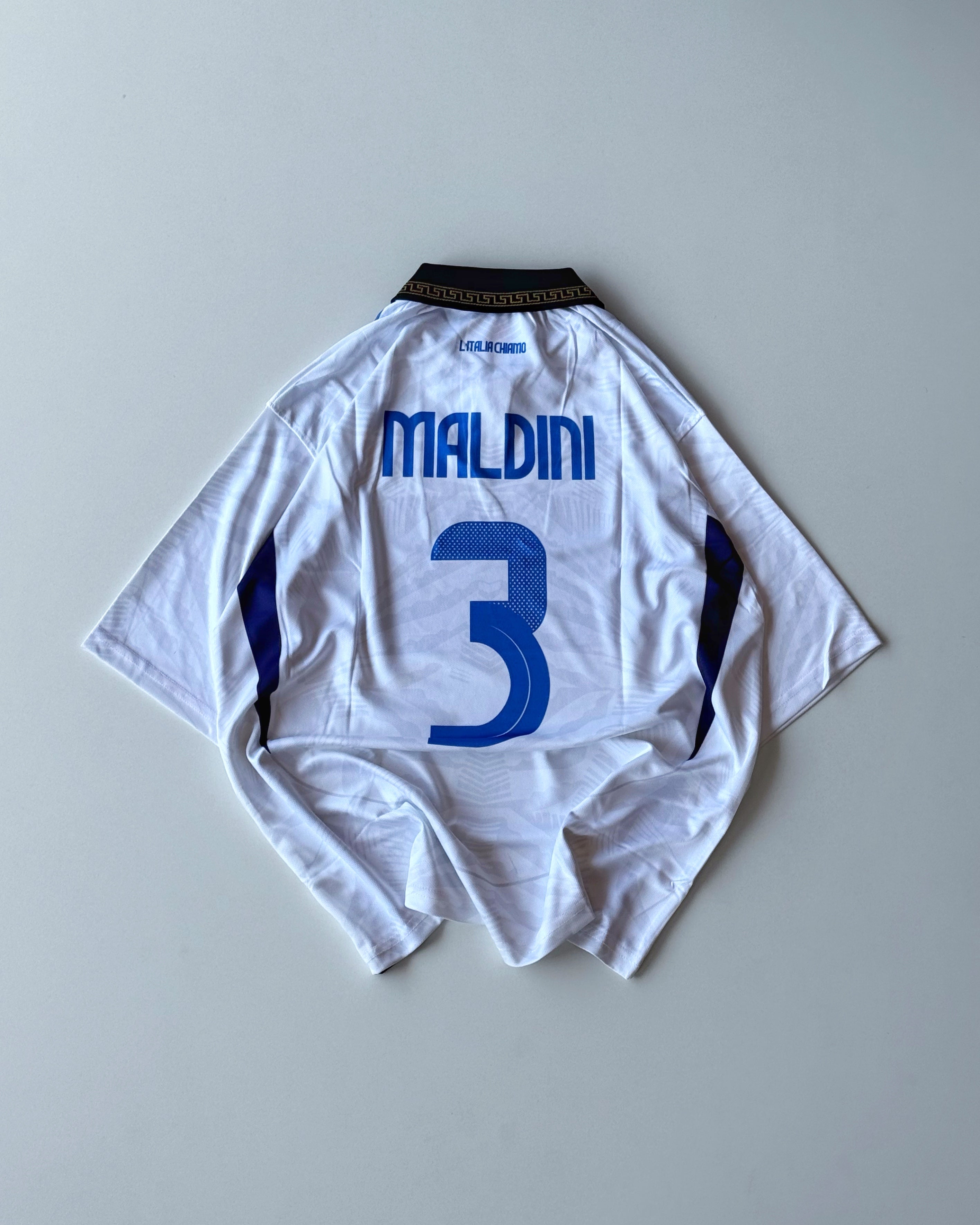 MALDINI ITALY WHITE RETRO EDITION (oversized)