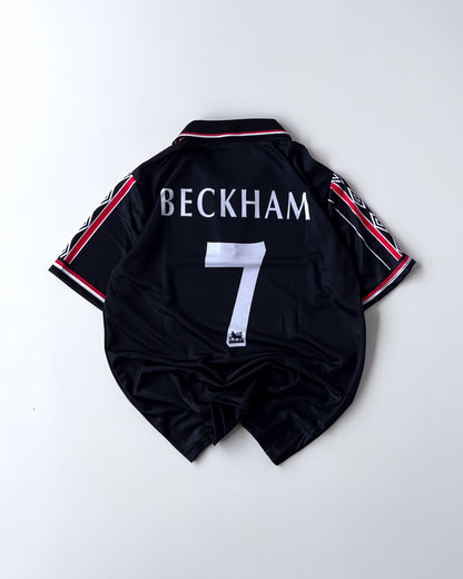 UNITED BECKHAM RETRO BLACK ZIP (embroidery)