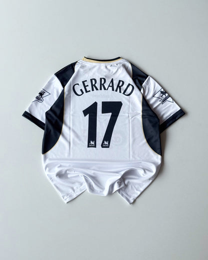 GERRARD 17 LIVERPOOL CARLSBERG RETRO AWAY KIT