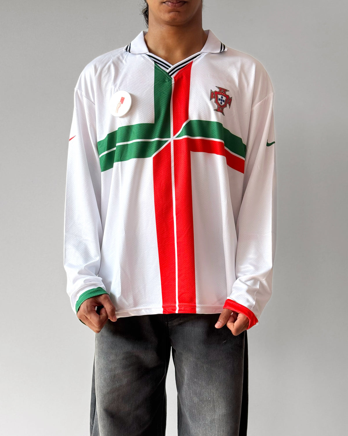 PREMIUM PORTUGAL AWAY RONALDO RETRO KIT (Full sleeve)