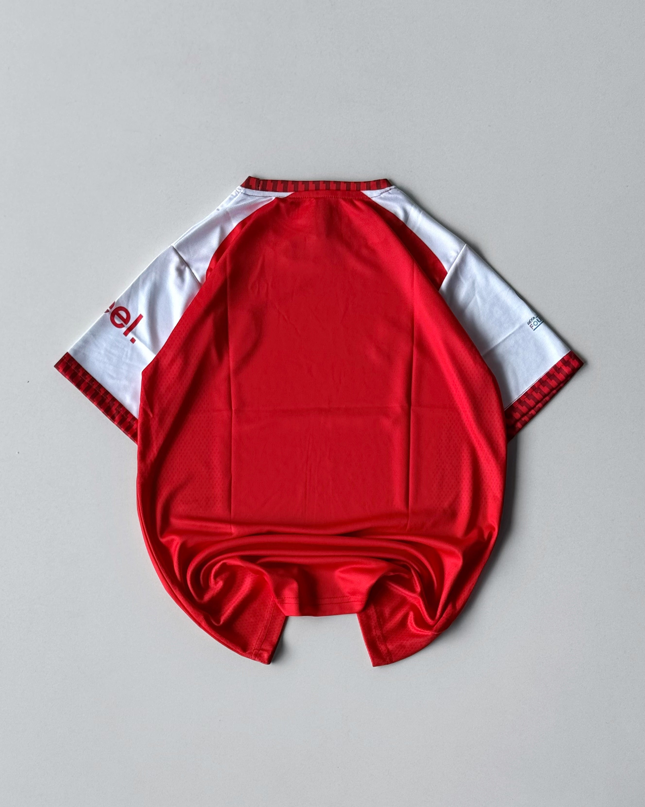 ARSENAL HOME 26/27 SEASON KIT