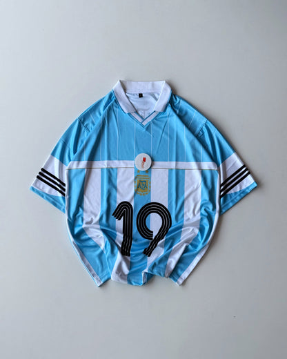 ARGENTINA NO.19 LEGACY EDITION (oversized)