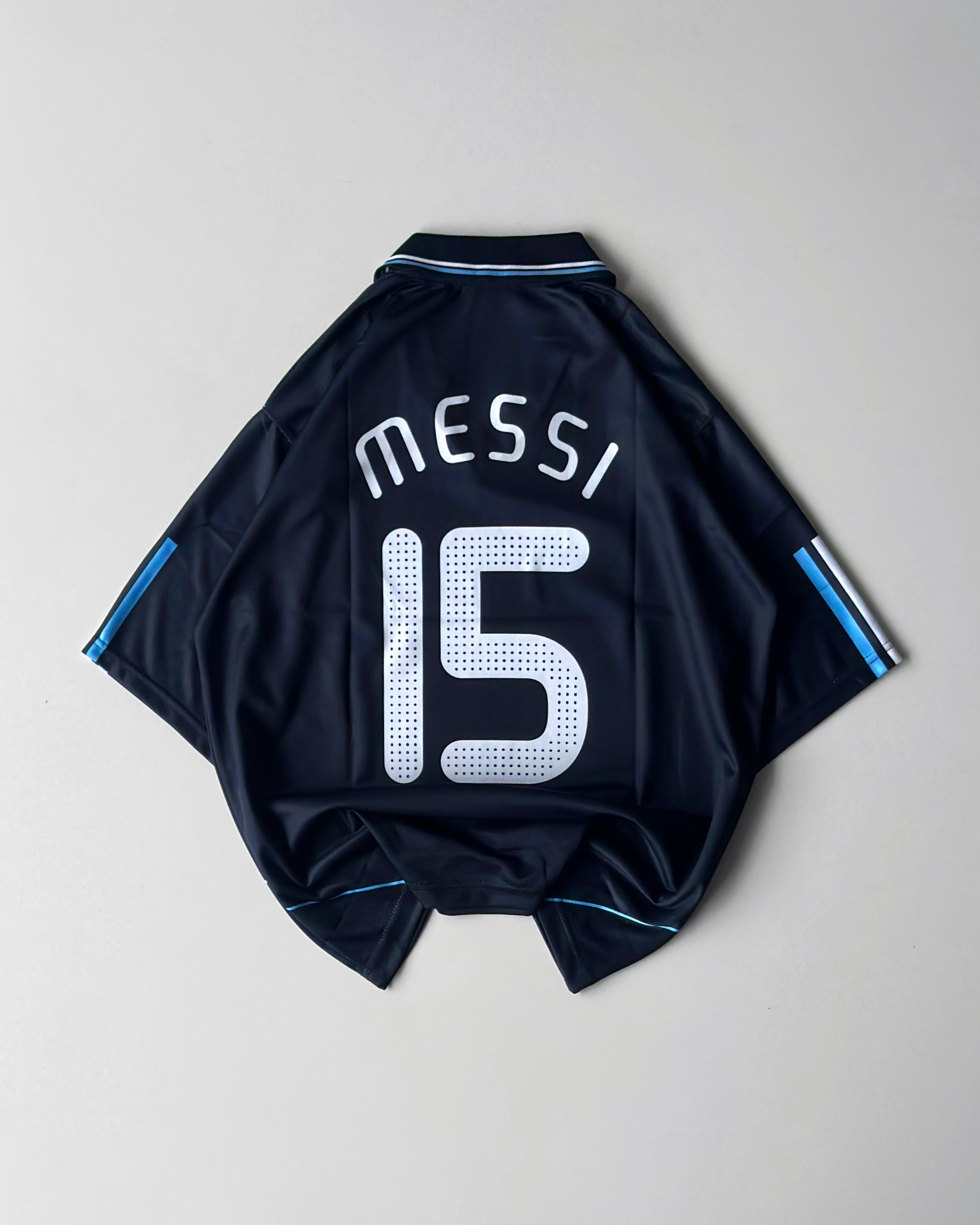 MESSI AREGENTINA DEBUTE RETRO AWAY KIT (Oversized)