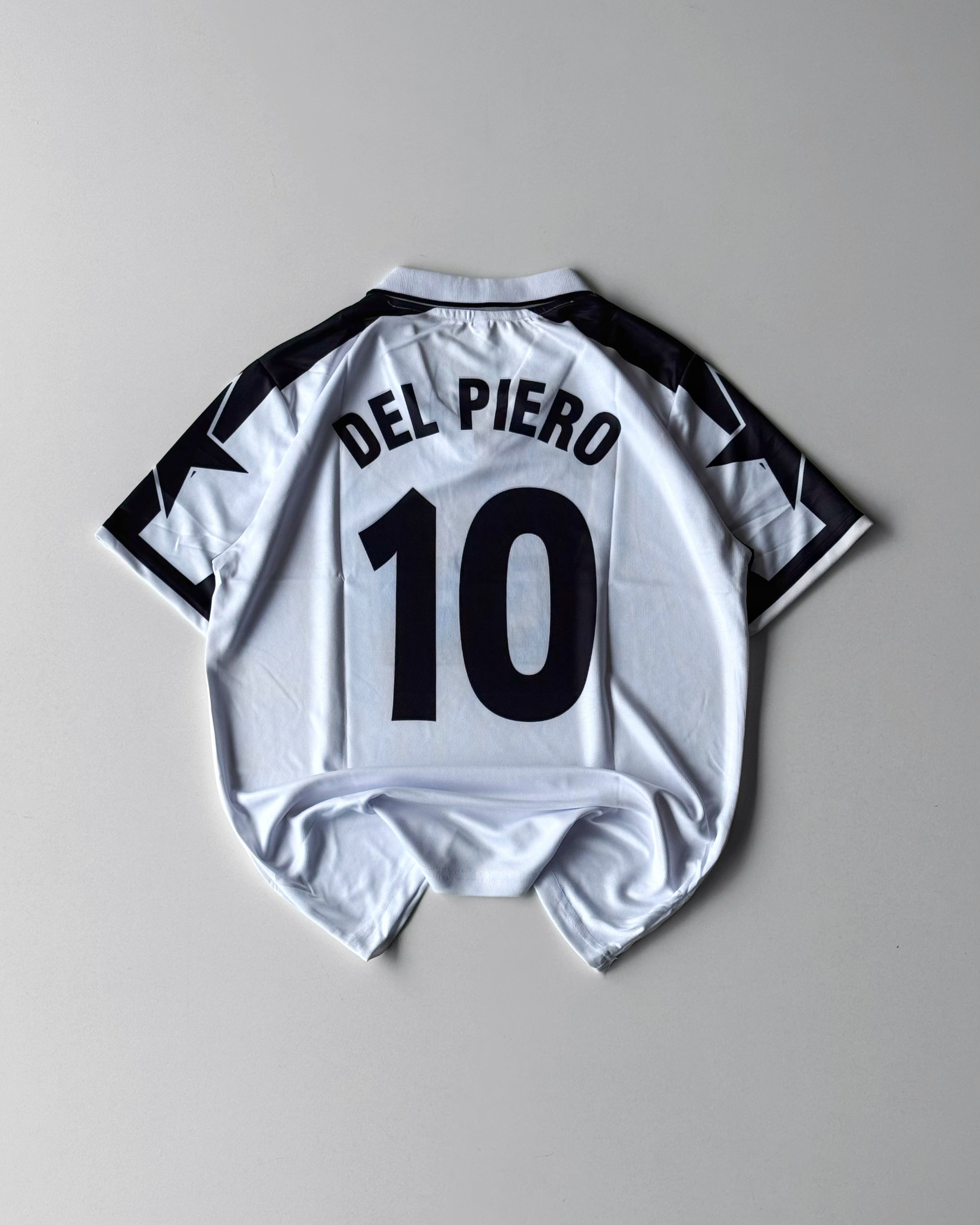 JUVENTUS RETRO DEL PIERO KIT