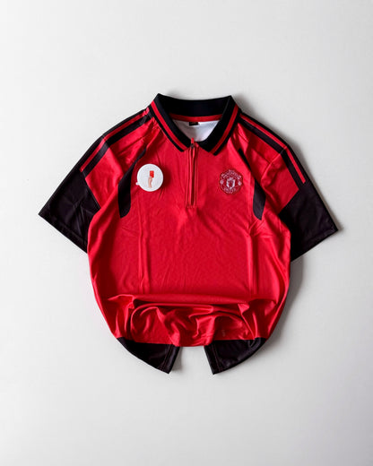 MANCHESTER UNITED CLASSIC TRAINING KIT