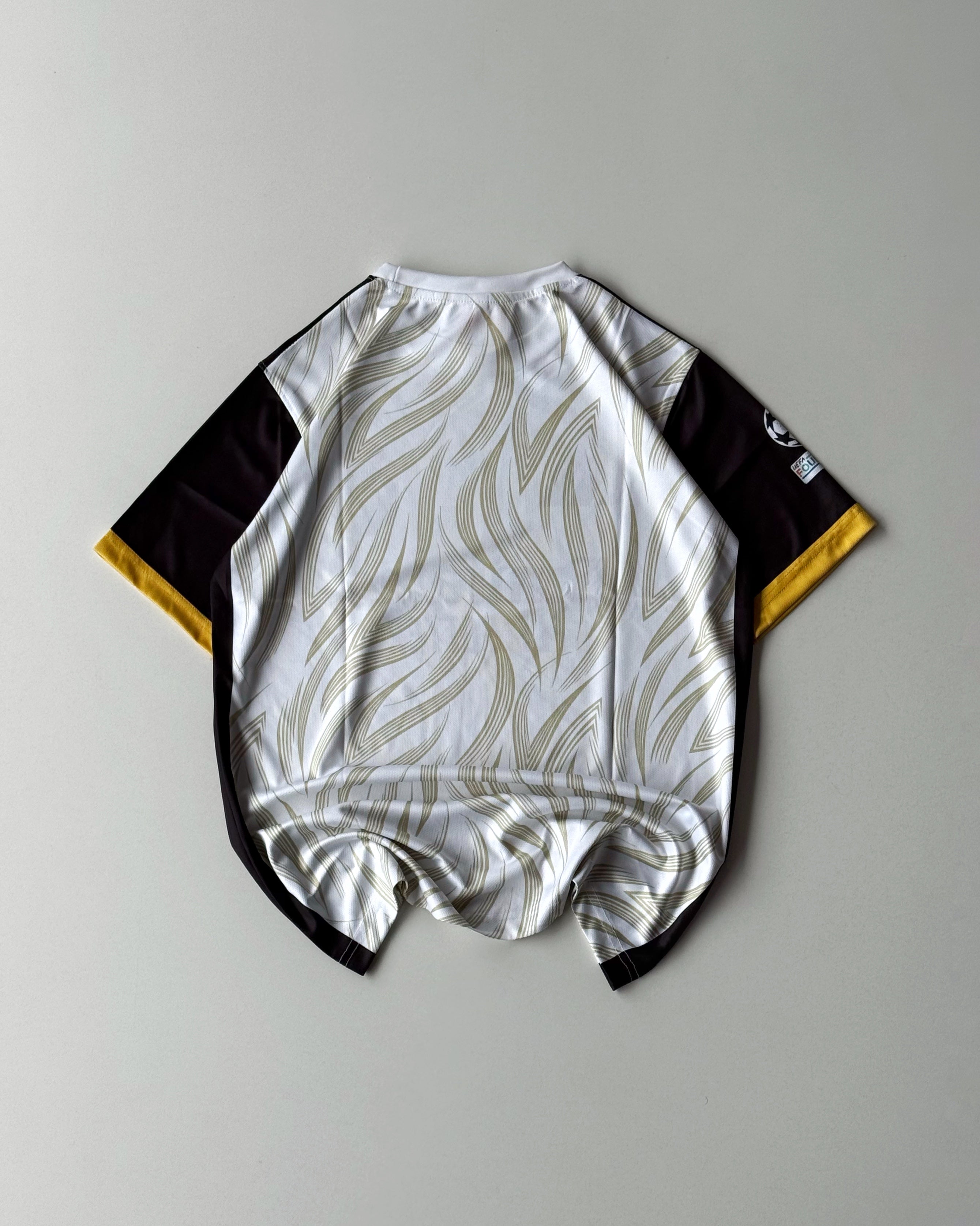 REAL MADRID TRAINING KIT PLAIN BACK