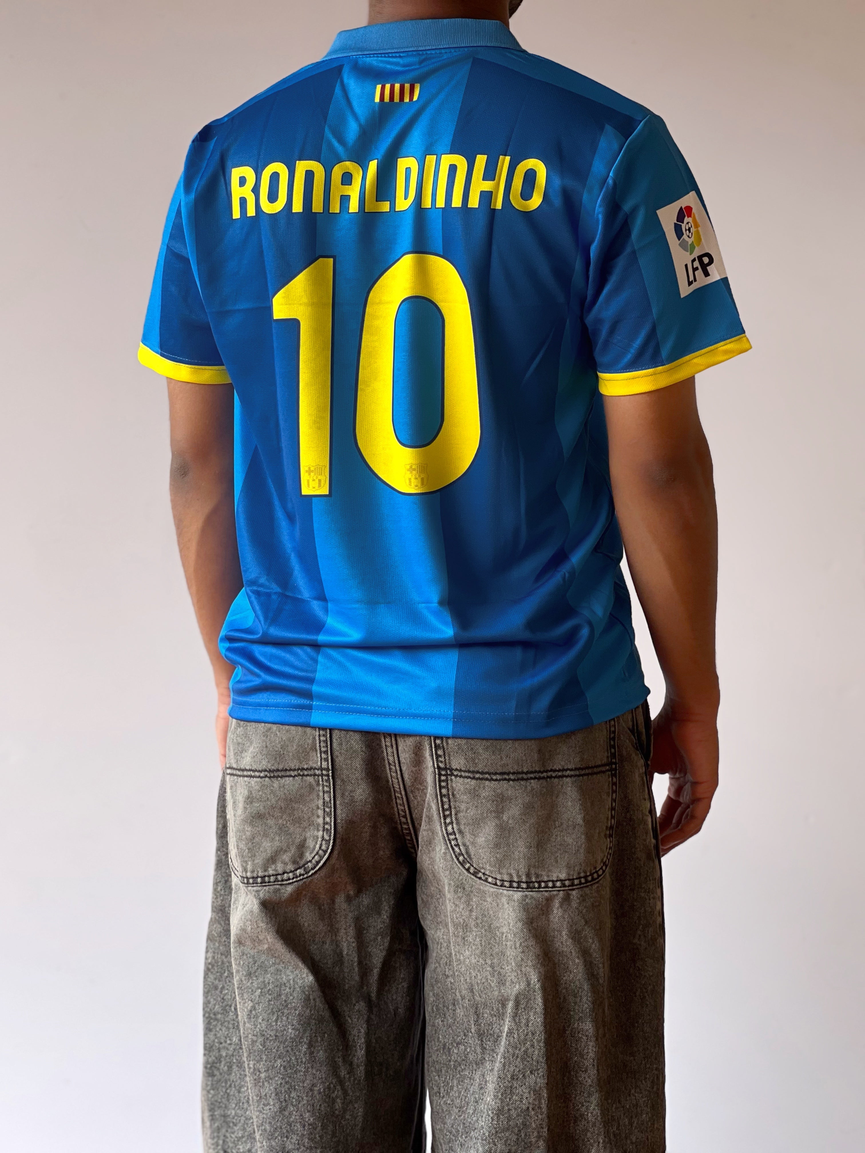 RONALDINHO BARCELONA RETRO JERSEY 2007